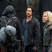 The 100 - galeria zdjęć - filmweb