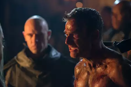 The 100 - galeria zdjęć - filmweb