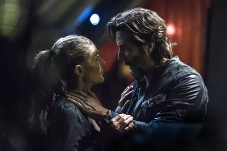 The 100 - galeria zdjęć - filmweb