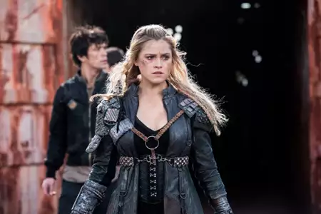 The 100 - galeria zdjęć - filmweb