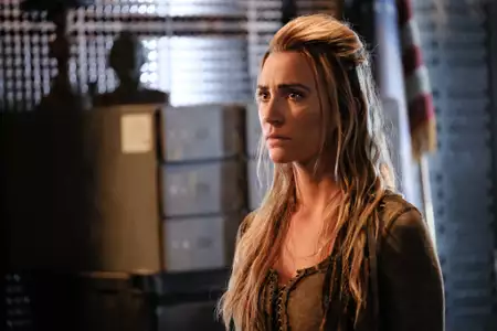 The 100 - galeria zdjęć - filmweb