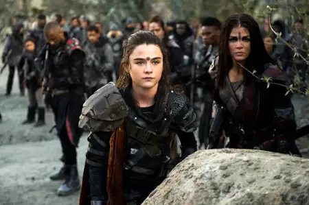 The 100 - galeria zdjęć - filmweb