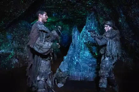 The 100 - galeria zdjęć - filmweb