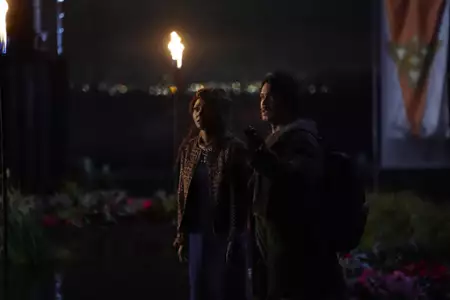 The 100 - galeria zdjęć - filmweb