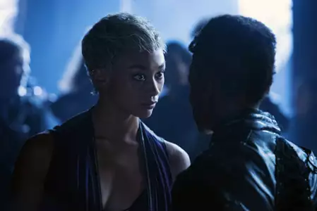 The 100 - galeria zdjęć - filmweb