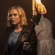 The 100 - galeria zdjęć - filmweb