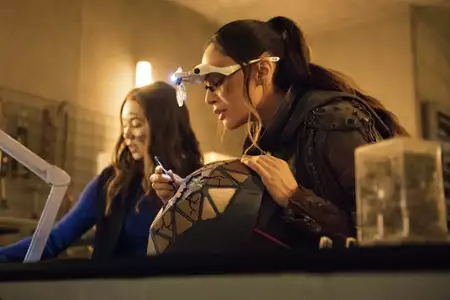The 100 - galeria zdjęć - filmweb