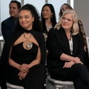 Elsbeth - galeria zdjęć - filmweb