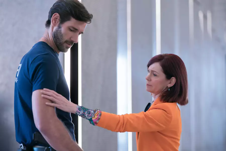 Elsbeth - galeria zdjęć - filmweb