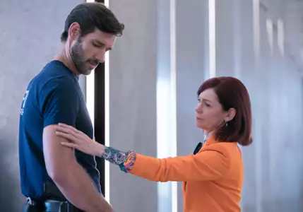 Elsbeth - galeria zdjęć - filmweb