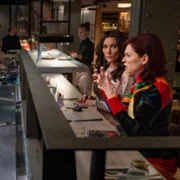 Elsbeth - galeria zdjęć - filmweb