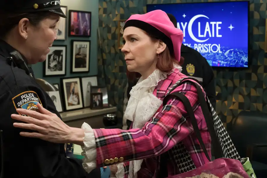 Elsbeth - galeria zdjęć - filmweb