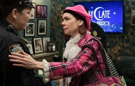 Elsbeth - galeria zdjęć - filmweb