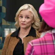 Elsbeth - galeria zdjęć - filmweb