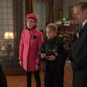 Elsbeth - galeria zdjęć - filmweb