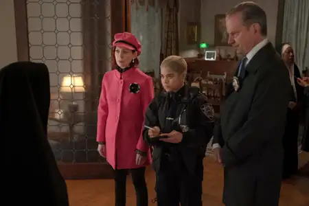 Elsbeth - galeria zdjęć - filmweb