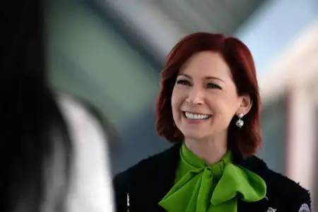 Elsbeth - galeria zdjęć - filmweb