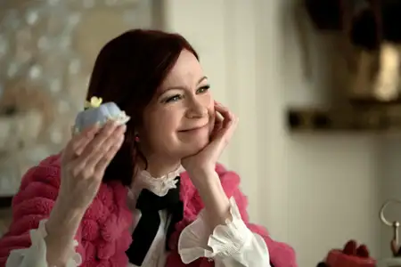 Elsbeth - galeria zdjęć - filmweb