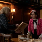 Elsbeth - galeria zdjęć - filmweb