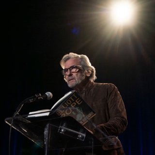 Elliott Pope