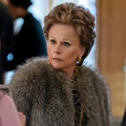 Elsbeth - galeria zdjęć - filmweb