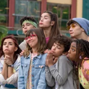 Ayla i los Mirror - galeria zdjęć - filmweb