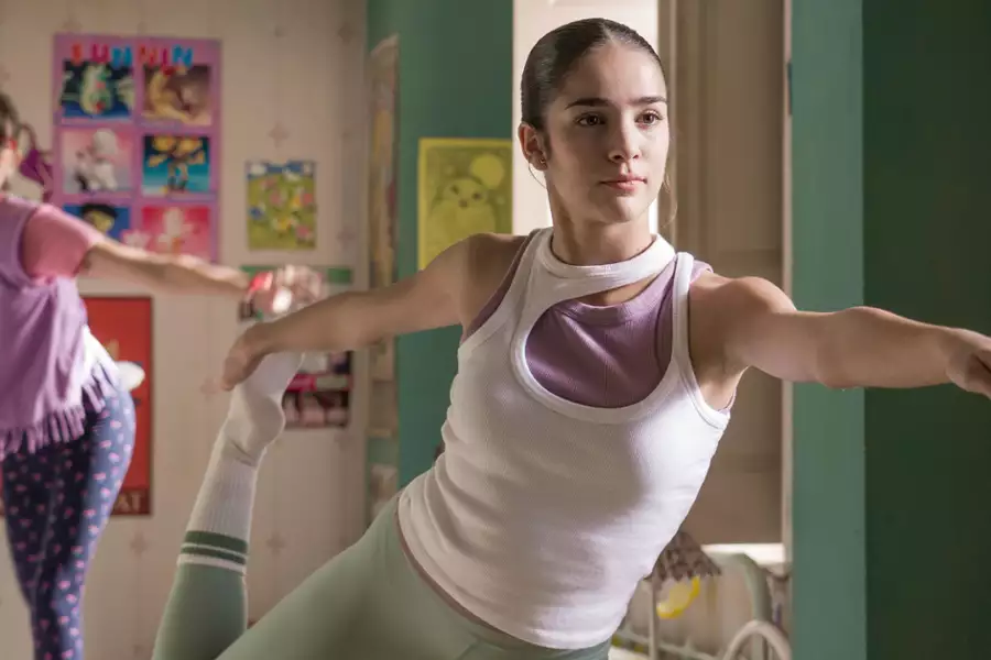 Ayla i los Mirror - galeria zdjęć - filmweb