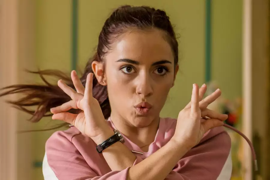 Ayla i los Mirror - galeria zdjęć - filmweb