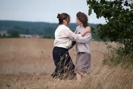 Miroirs III. Barka na oceanie - galeria zdjęć - filmweb