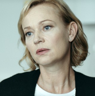 Dr Victoria Harris