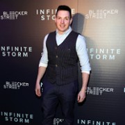 Infinite Storm - galeria zdjęć - filmweb