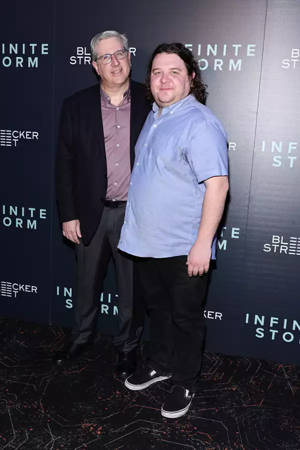 Infinite Storm - galeria zdjęć - filmweb
