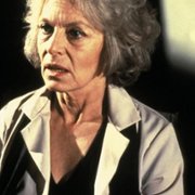 The Hand - galeria zdjęć - filmweb