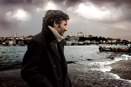 Uzak - galeria zdjęć - filmweb
