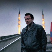 Uzak - galeria zdjęć - filmweb
