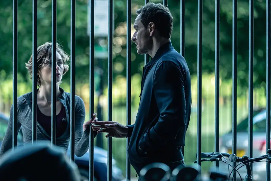 Agencja - galeria zdjęć - filmweb