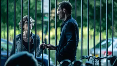 Agencja - galeria zdjęć - filmweb
