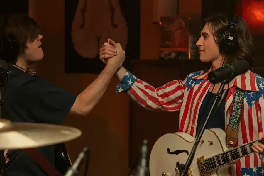 The Runarounds - galeria zdjęć - filmweb