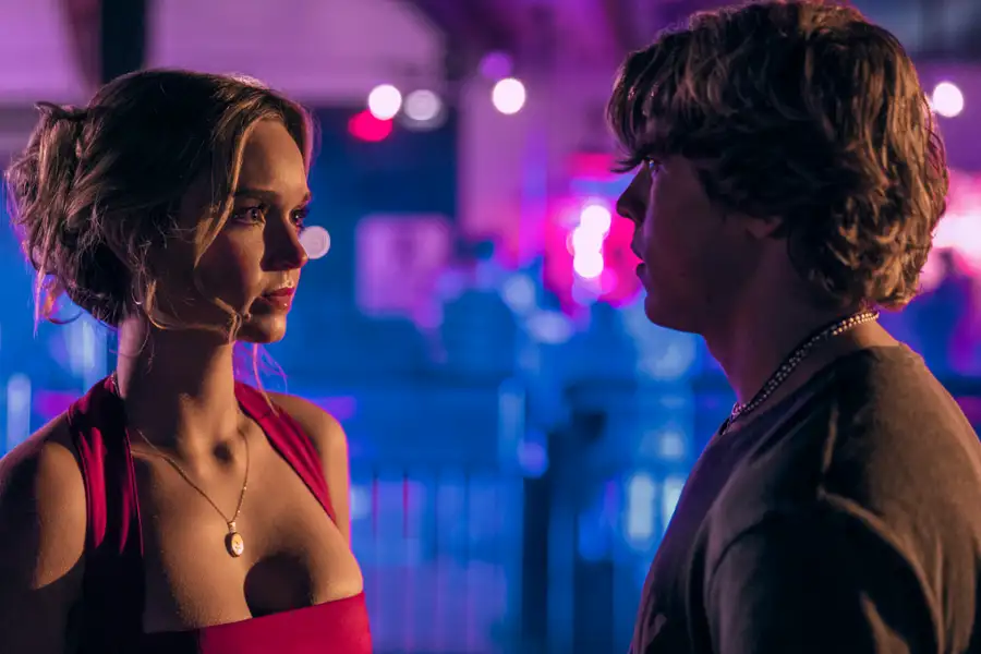 The Runarounds - galeria zdjęć - filmweb