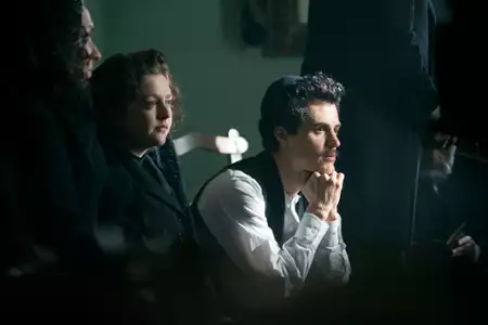 Geniusz - galeria zdjęć - filmweb