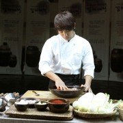 Sik Gaek : Kimchi Jeon Jaeng - galeria zdjęć - filmweb