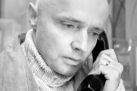 Chłopiec na galopującym koniu - galeria zdjęć - filmweb