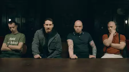 Berlińskie psy - galeria zdjęć - filmweb