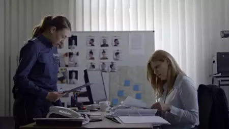 Znaki - galeria zdjęć - filmweb