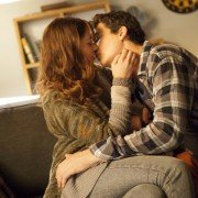 Two Night Stand - galeria zdjęć - filmweb