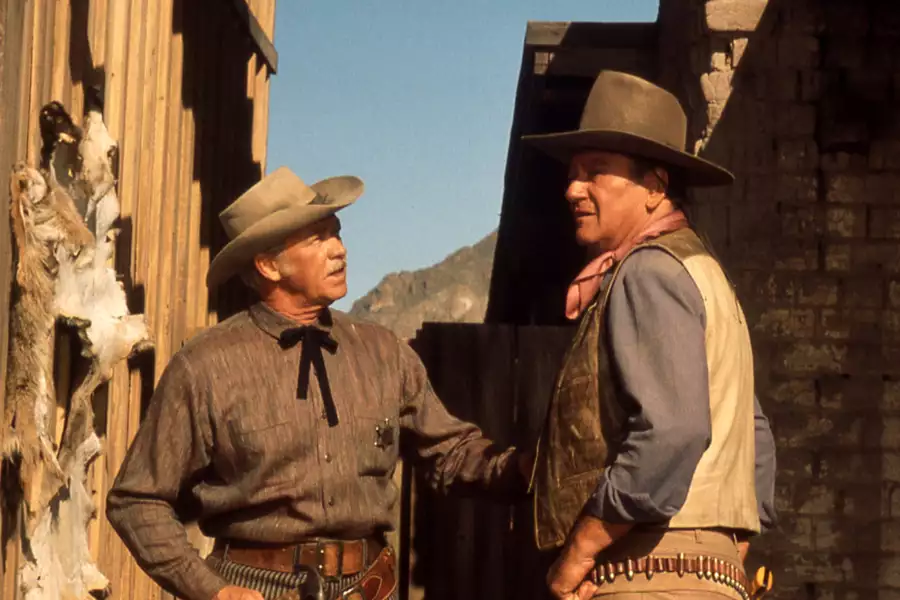 Rio Lobo - galeria zdjęć - filmweb
