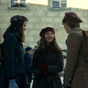 White Bird - galeria zdjęć - filmweb