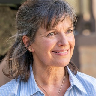 Beth Calavicci