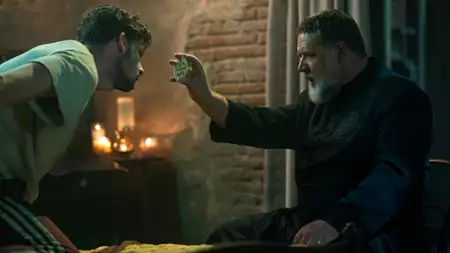 Egzorcysta papieża - galeria zdjęć - filmweb