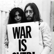 Ameryka kontra John Lennon - galeria zdjęć - filmweb